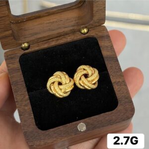 K Gold Knot Earrings