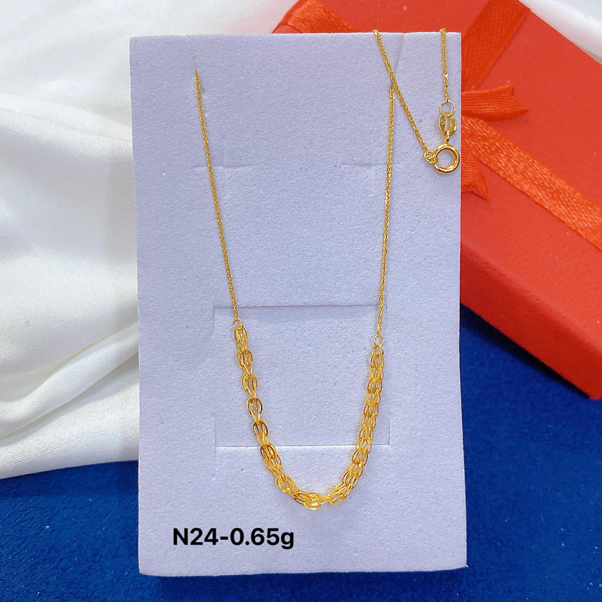 N24 Palay Centered Necklace 18K Gold